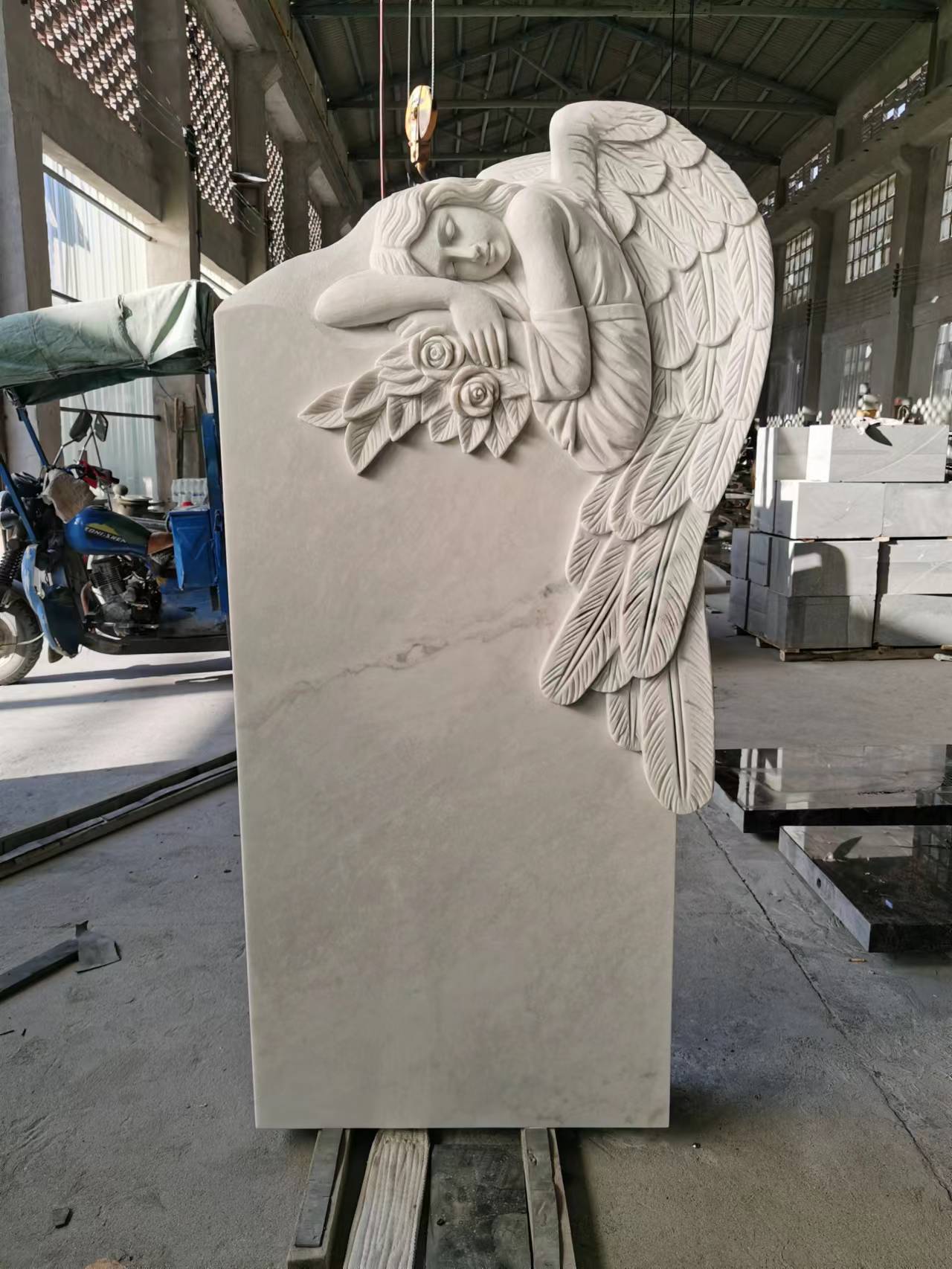 Hunan white headstone 